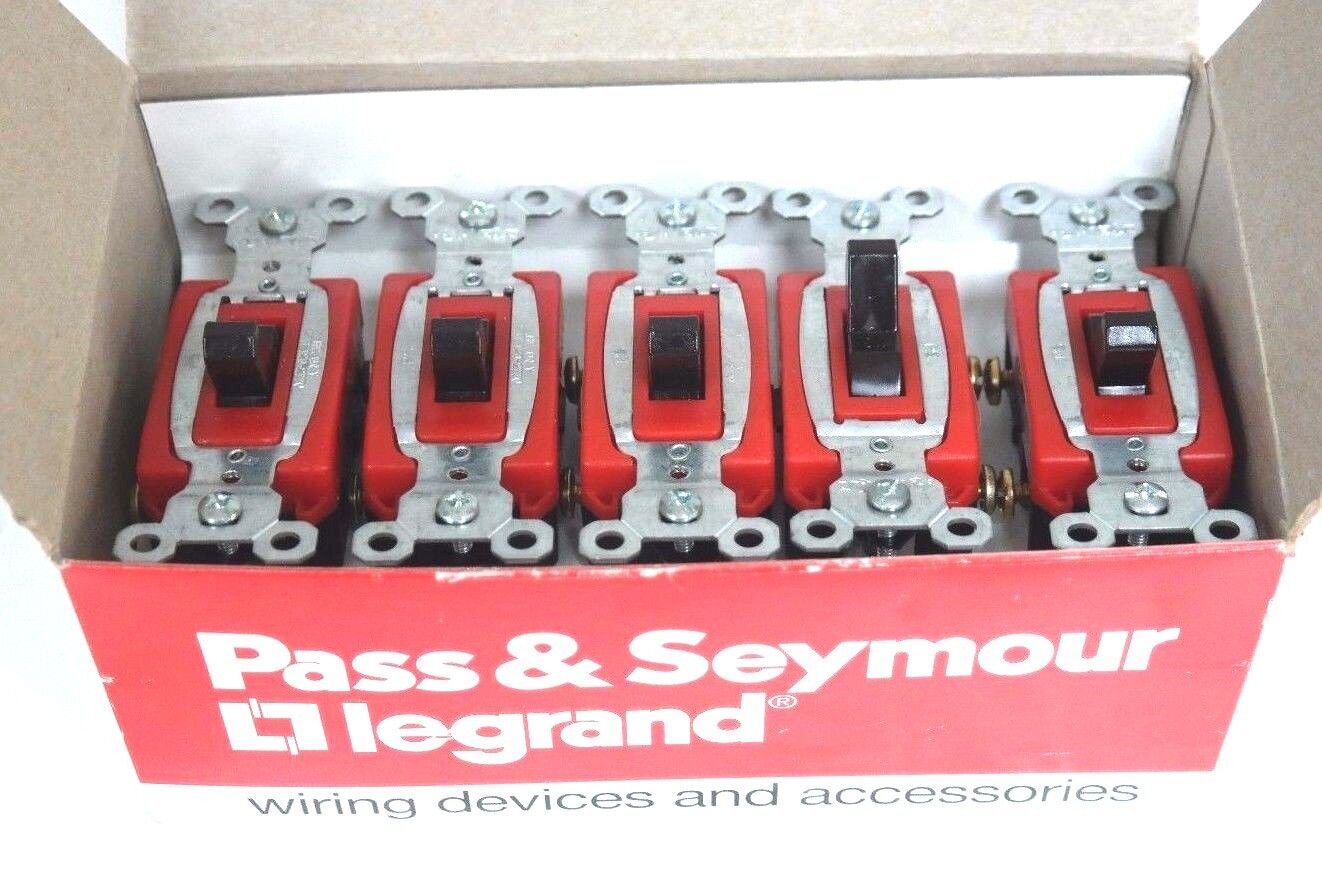 BOX OF 10 NEW PASS & SEYMOUR CS20AC1 SINGLE POLE SWITCHES 20A 120/277VAC