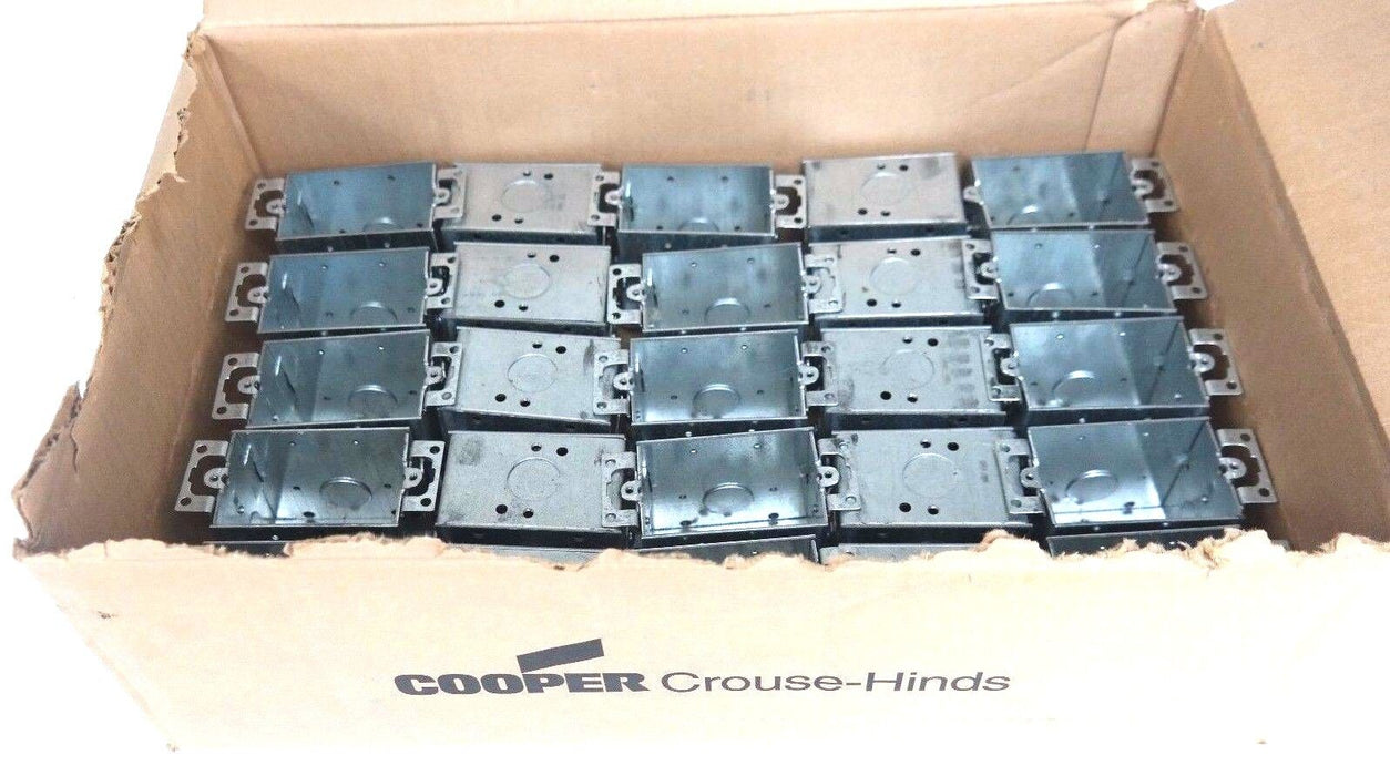 BOX OF 25 NEW COOPER CROUSE-HINDS TP676 GANGABLE SWITCH BOXES 2-3/4" DEEP