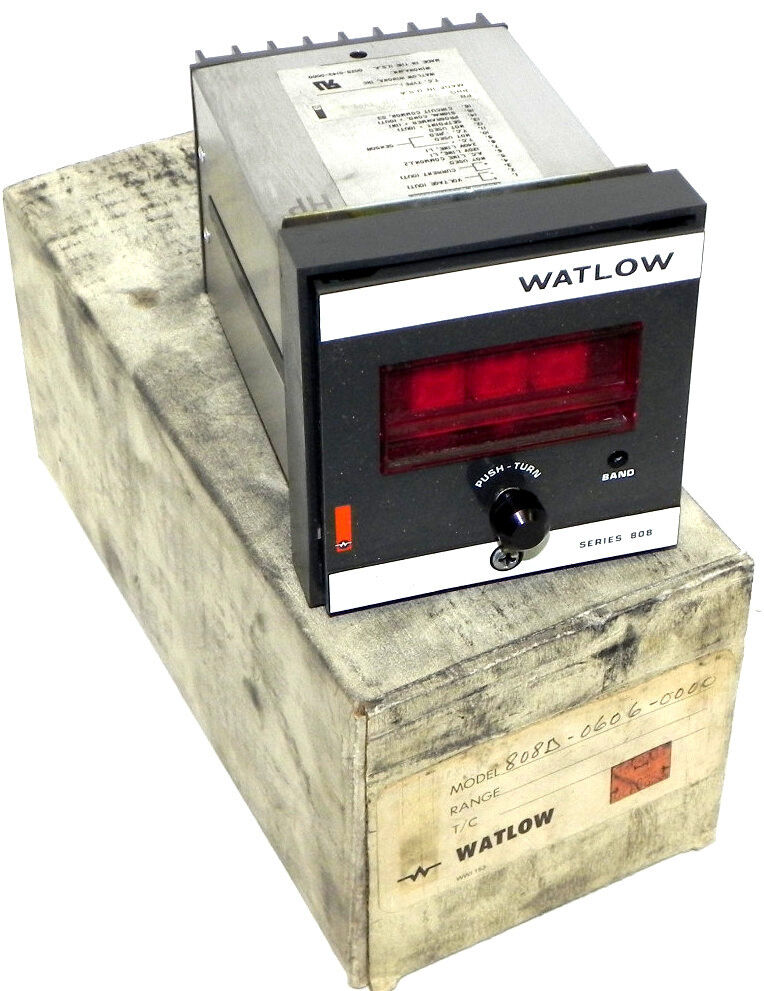 NIB WATLOW 808D-0606-0000 TEMP. CONTROL 808D0606000