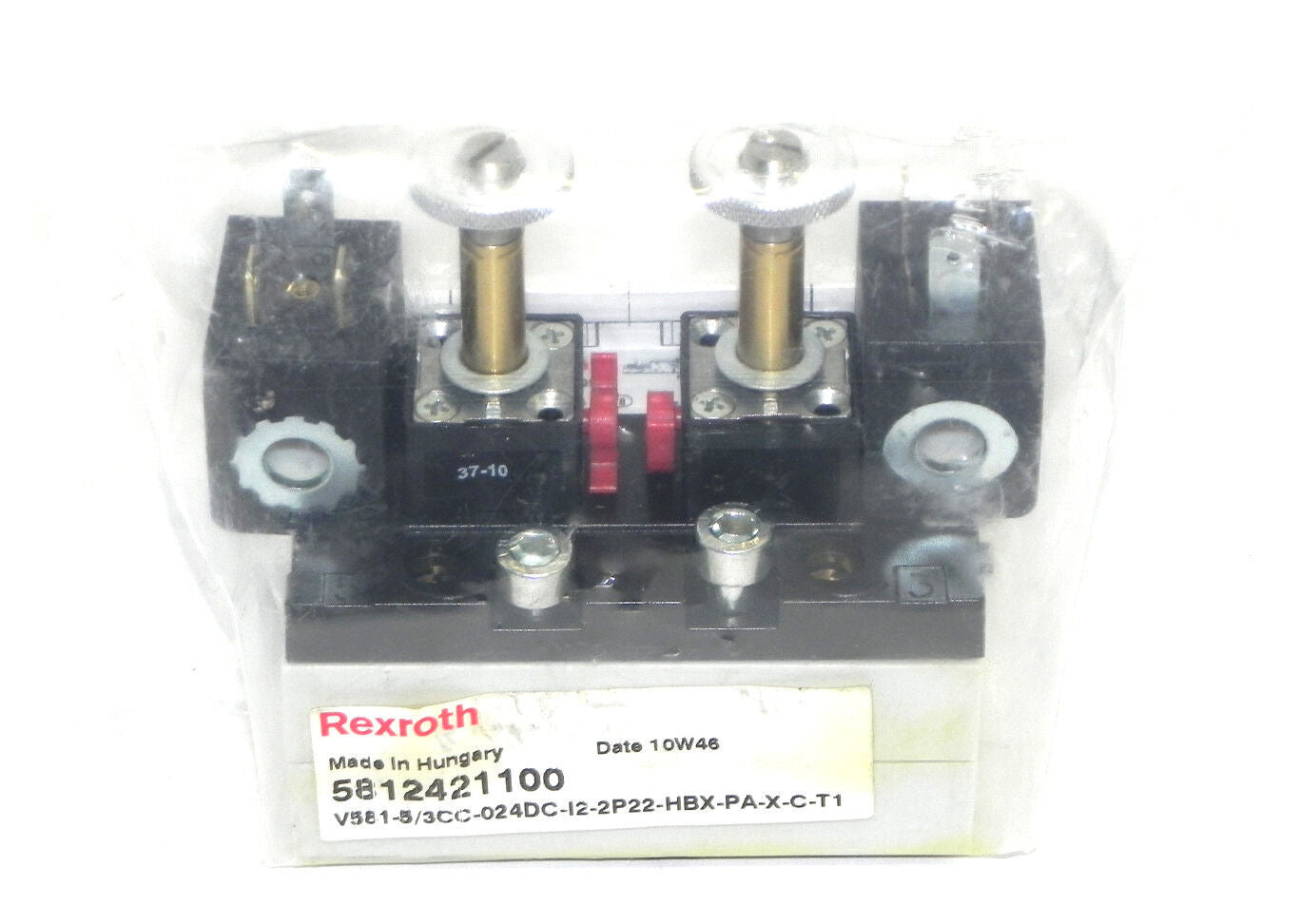 NEW REXROTH 5812421100 VALVE V581-5/3CC-024DC-I2-2P22-HBX-PA-X-C-T1