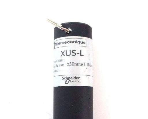 NEW TELEMECANIQUE XUS-L TEST ROD W/ XUS-LZ213, XUS-LZ100, XUS-LZ500