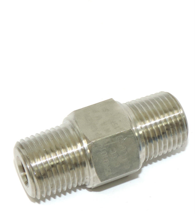 LOT OF 8 NEW PARKER 15K0101-8-8C NIPPLES ,1/2"NPT MX1/2" NPT M