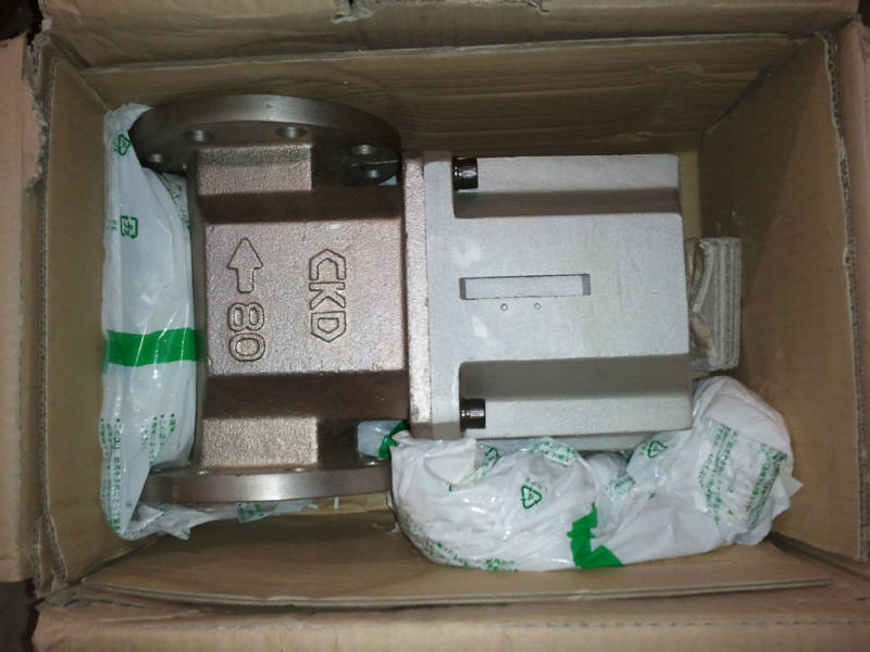 NEW CKD CORPORATION NAB1W-80F-0 PNUEMATIC SOLENOID COOLANT VALVE