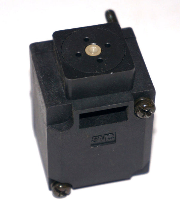 LOT OF 2 NEW SMC AXT511D-09 PLUG IN COILS AC115V AXT511D09