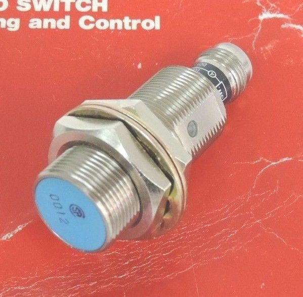 NIB HONEYWELL MICRO SWTICH FL7M-7J6HD-CM PROXIMITY SENSOR FL7M7J6HDCM