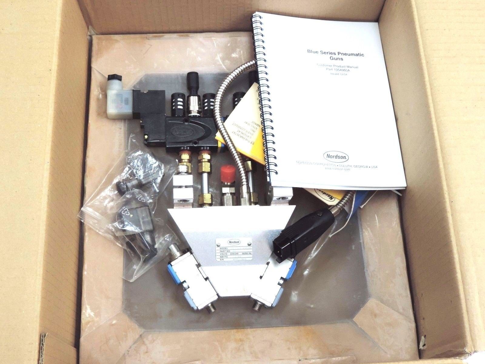 NIB NORDSON 731989 BLUE SERIES PNEUMATIC GUN, SOLIDBLUE A-2-T-30-VARISTOR