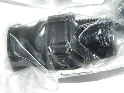 LOT OF 10 NEW 3/4'' F PLASTIC FITTINGS