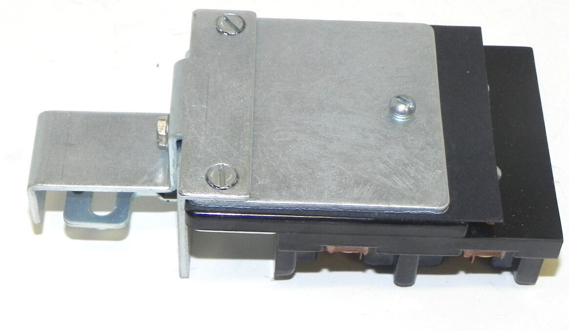 NIB TELEMECANIQUE 2090-14584 PUSH BUTTON CONTACT ASSEMBLY 209014584