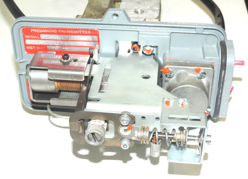 TAYLOR 323T MEDIUM RANGE PNEUMATIC TRANSMITTER 323TD00263-10-87 W/ 2 316-L SEALS