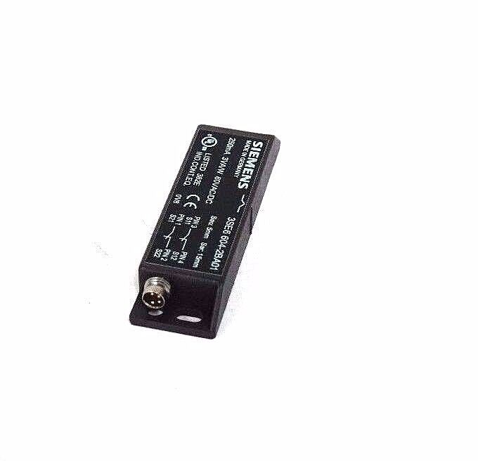 NIB SIEMENS 3SE6 604-2BA01 LARGE SOCKET 3SE66042BA01, 3ZX1012-0SE66-3AA1