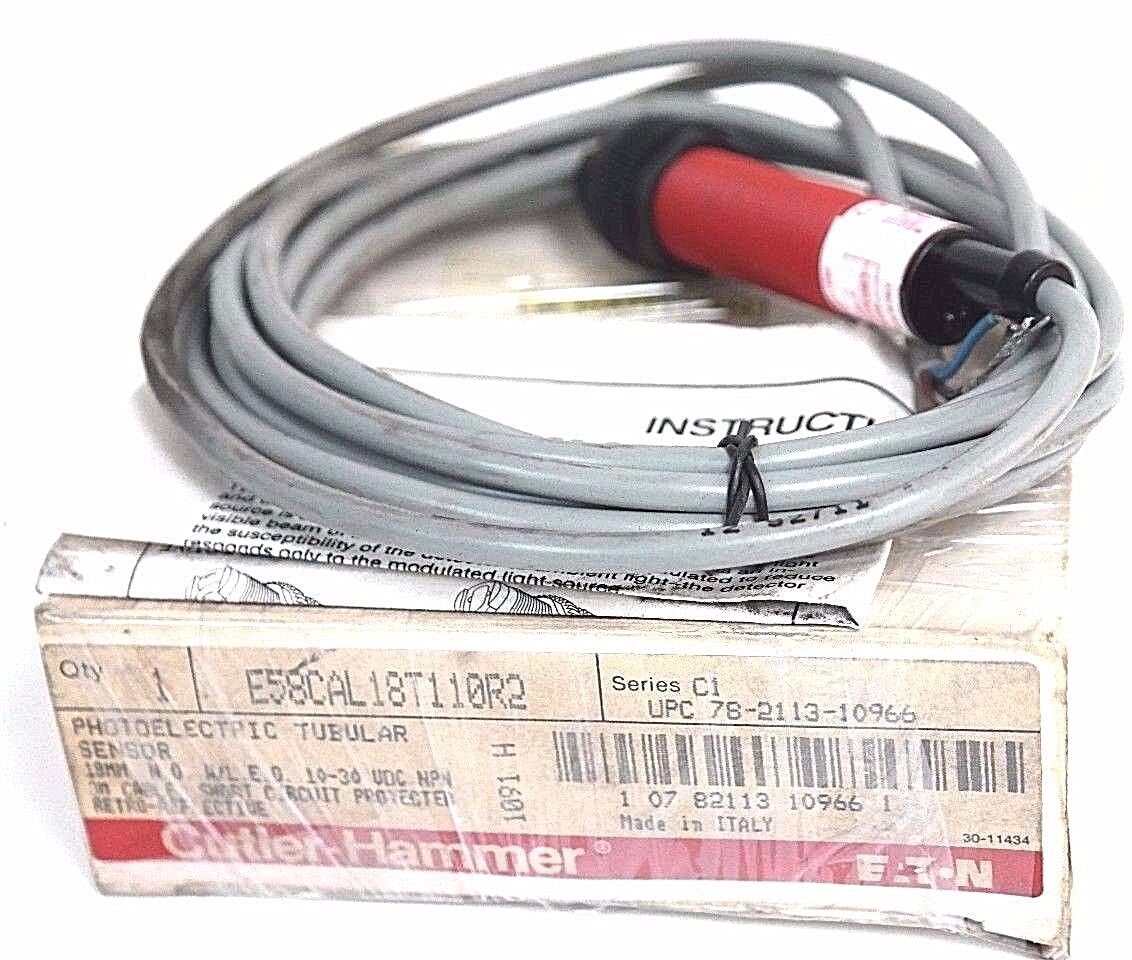 NIB CUTLER HAMMER E58CAL18T110R2 PHOTOELECTRIC SENSOR 10-30VDC 3M CABLE