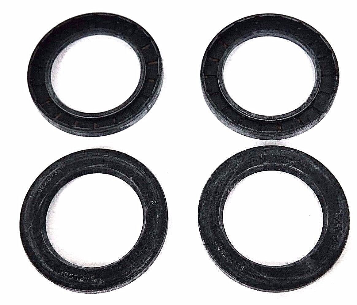 LOT OF 4, NEW GARLOCK 92X0733 OIL SEALS