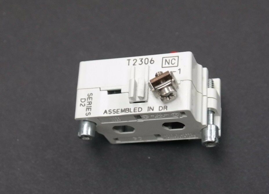 CUTLER HAMMER 10250T/91000T CONTACT BLOCK SERIES D2 T2306 IEC 60947-5-1