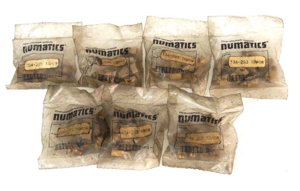 LOT OF 70 NIB NUMATICS 134-233 FITTINGS 10/32ML TO 10/32 TEE
