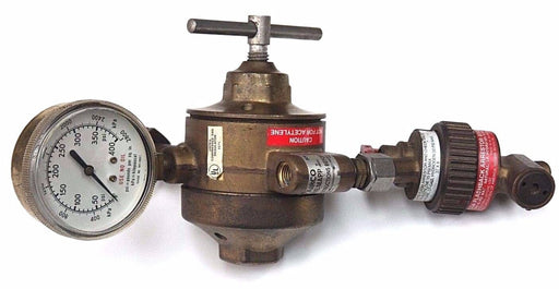 AIRCO 806 8462 PROPANE/MAPP DUAL STAGE REGULATOR W/ CONCOA 8010789 & GAUGE