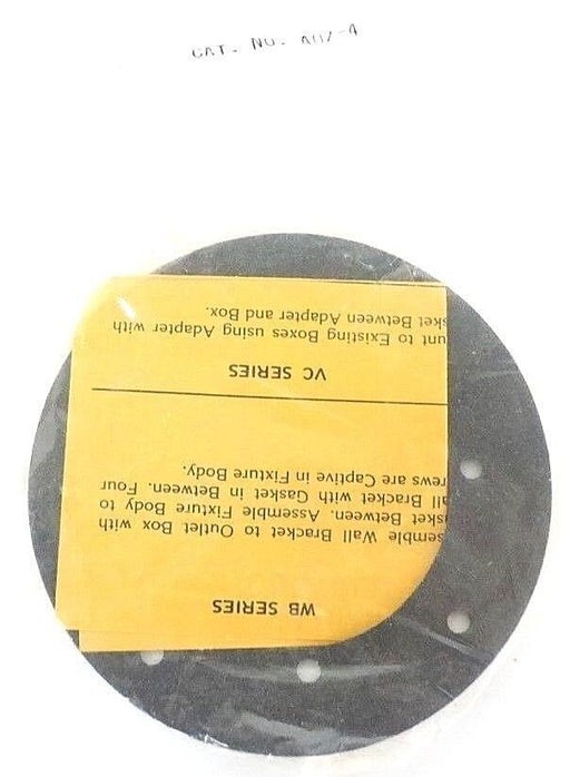 BOX OF 10 NEW HUBBELL AOZ-4 ADAPTER A0Z-4, E30816-1 ENCL & GASK FIXT. FITTING