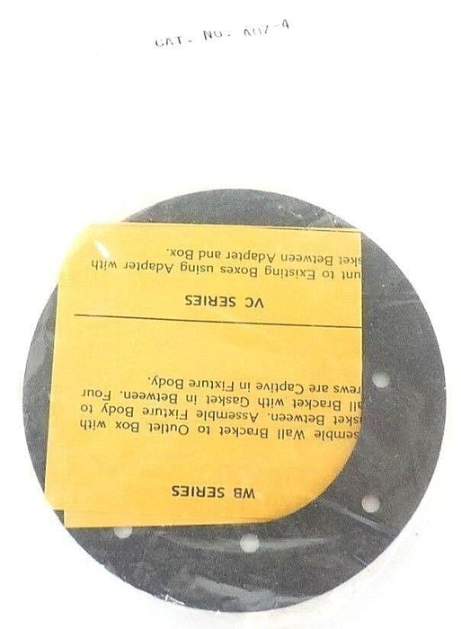 BOX OF 10 NEW HUBBELL AOZ-4 ADAPTER A0Z-4, E30816-1 ENCL & GASK FIXT. FITTING