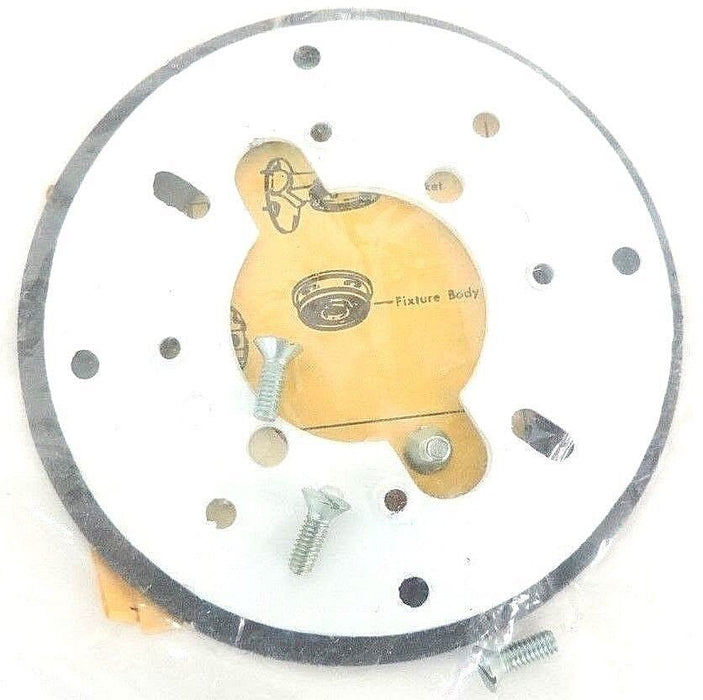 BOX OF 10 NEW HUBBELL AOZ-4 ADAPTER A0Z-4, E30816-1 ENCL & GASK FIXT. FITTING