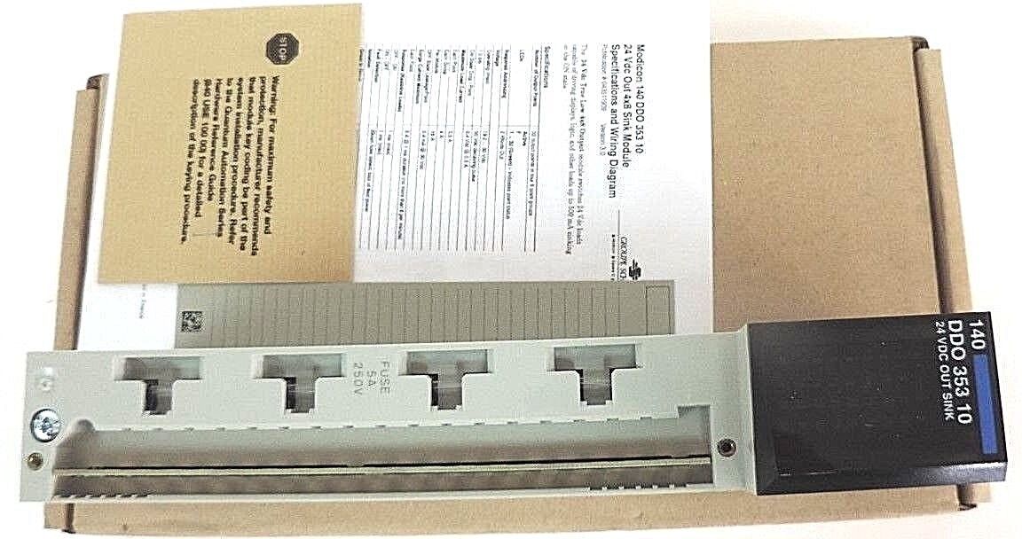 NIB SCHNEIDER MODICON 140DDO35310 DC OUT 24V 4X8 SINK MODULE 140-DDO-353-10