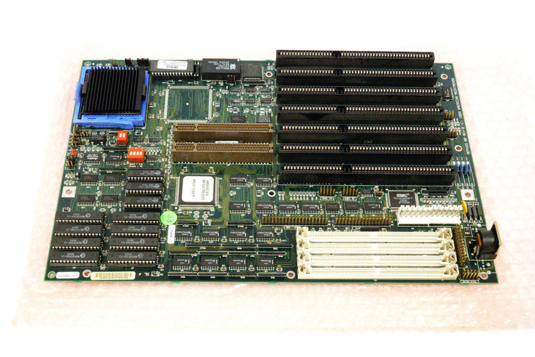 NEW AMERICAN MEGATRENDS MG9133QFP SUPER VOYAGER VLB II SERIES 82 REV-B EC081193