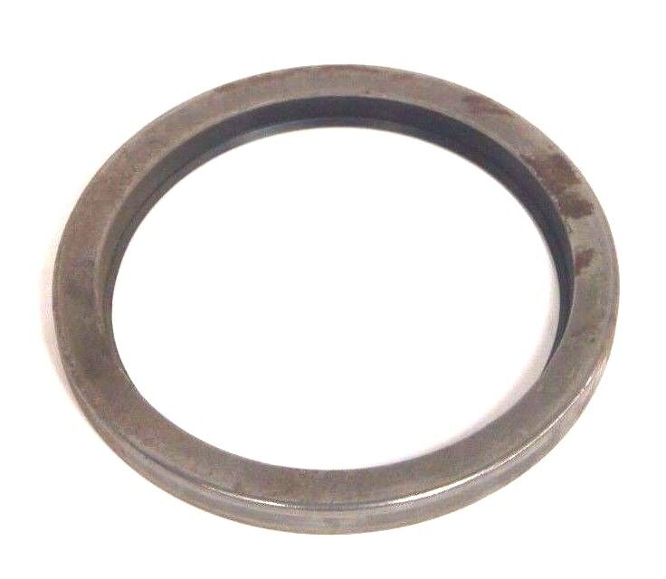NIB GARLOCK KLOZURE 21086-2855 OIL SEALS 4.8130" X 5.8750" X 0.5000" 210862855
