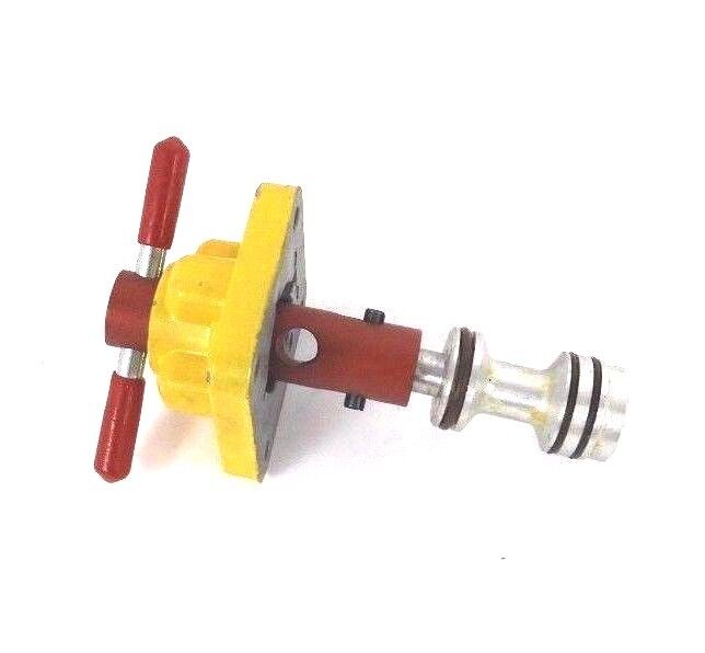 LOT OF 2 NEW ALCON 90A20048 SPOOLS