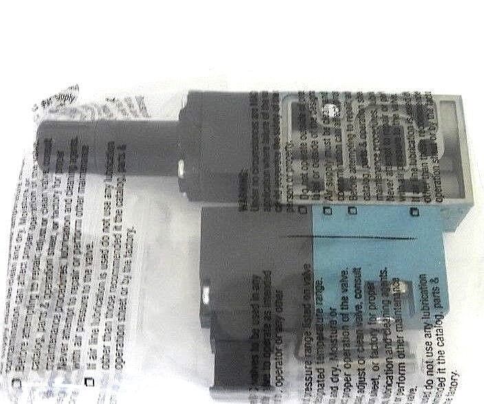 NIB MAC 45A-MAK-DAAJ-1KJ SOLENOID VALVE 110/120V, 50/60HZ, 5.4W, 120PSI