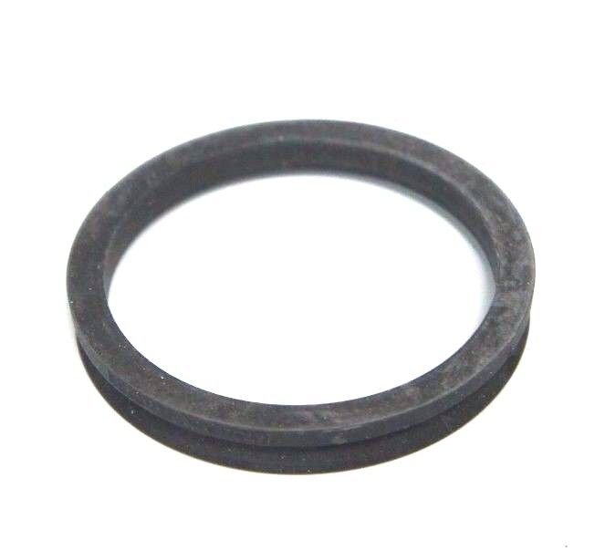 LOT OF 2 NIB CHICAGO RAWHIDE 400600 OIL SEALS 2.480" X 2.965" X 0.280"