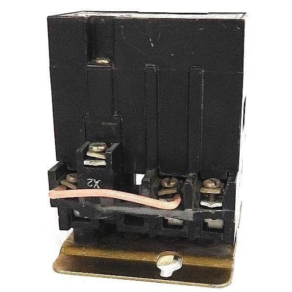 SQUARE D 8502-AO-1 CONTACTOR NEMA SIZE 00, FORM: S, SERIES: C, COIL: 24V 60HZ