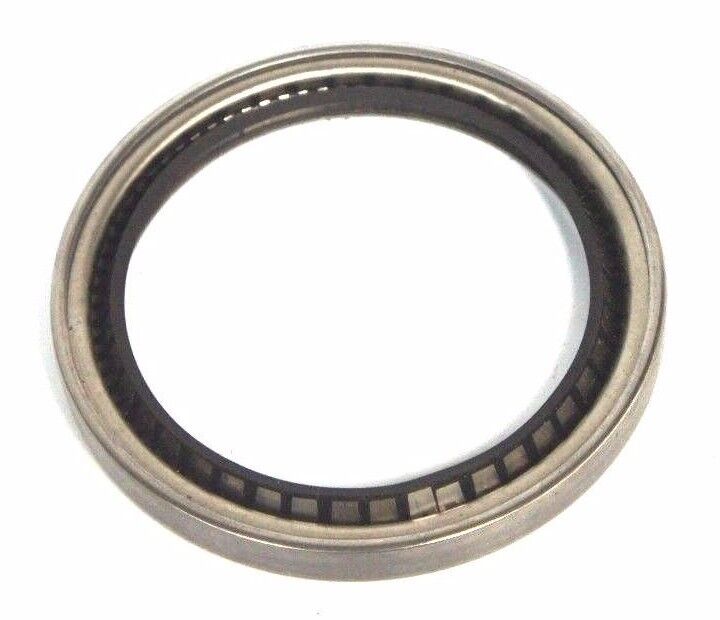 NIB GARLOCK 21086-2441 OIL SEAL 53X2441 3.6880" X 4.7500" X 0.5000"