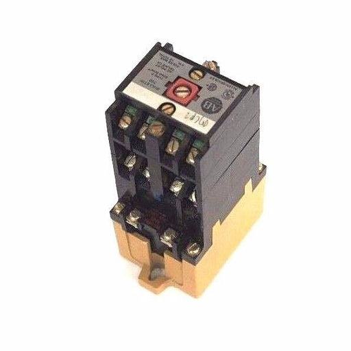 ALLEN BRADLEY 700-P800A1 TYPE P CONTROL RELAY SER B, 700P800A1