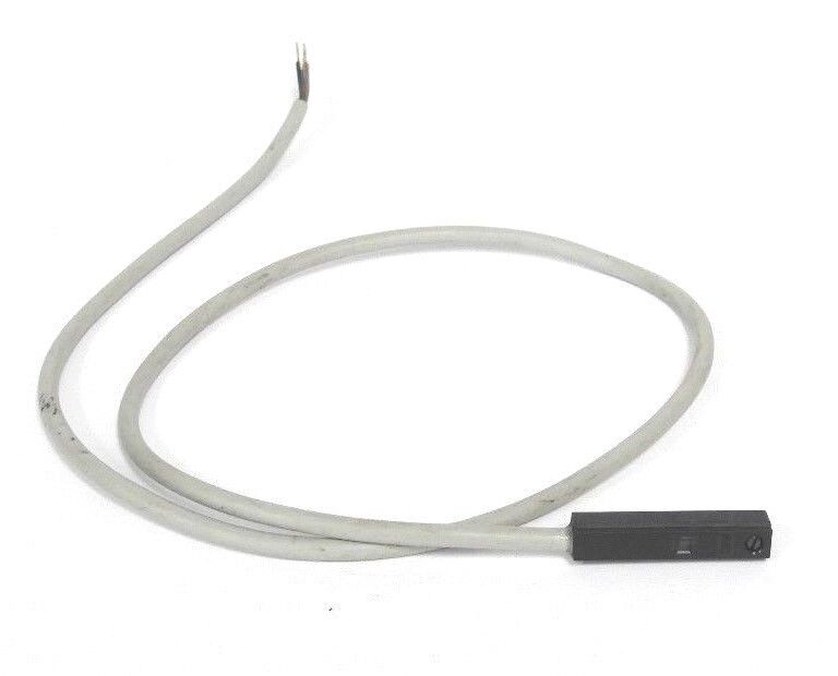 NEW SMC D-Y7P INLINE SOLID PNP DIRECT DY7P