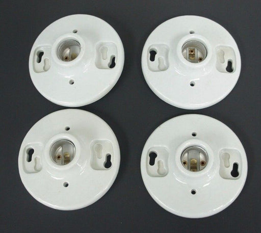 LOT OF 4 NEW LEVITON 660W, 250V PORCELAIN LAMP HOLDERS