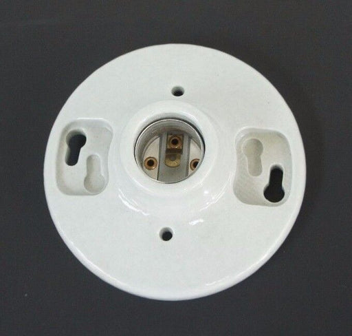 LOT OF 4 NEW LEVITON 660W, 250V PORCELAIN LAMP HOLDERS