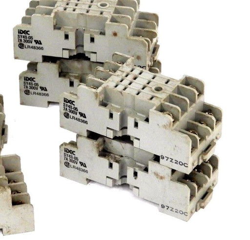 LOT OF 8 IDEC SY4S-05 RELAY SOCKETS SY4S05, 7A, 300V