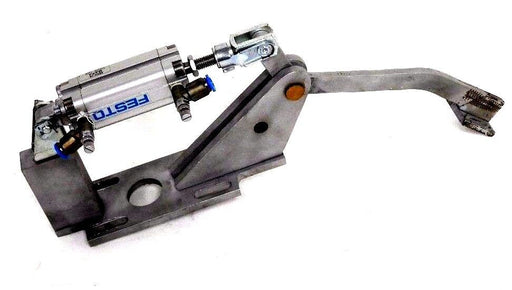 FESTO ADVU-16-40-A-P-A COMPACT CYLINDER W/ LEVER ASSEMBLY ADVU1640APA