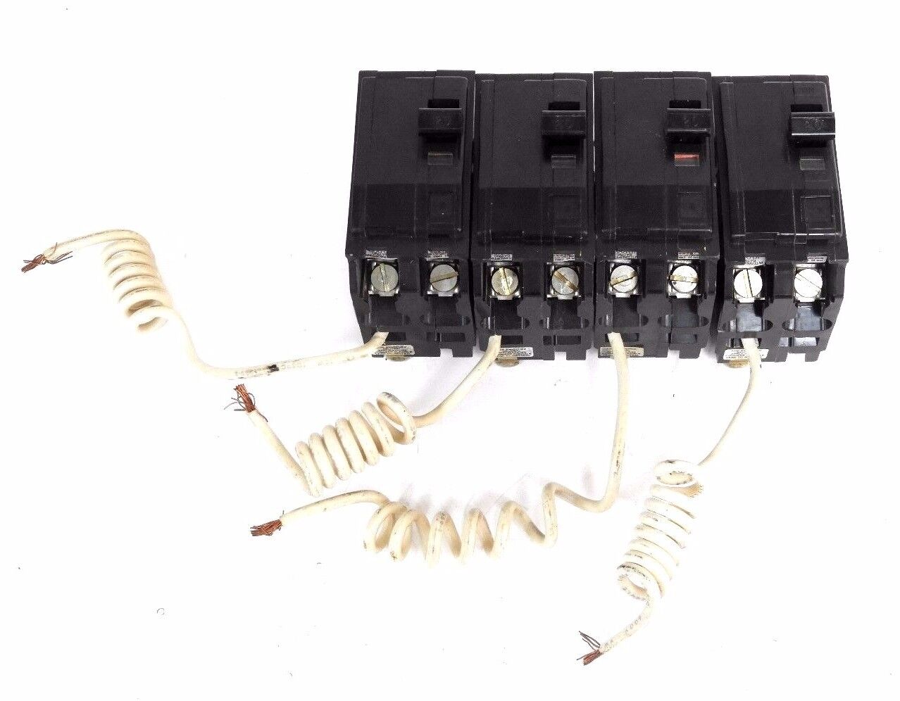 LOT OF 4 GENERAL ELECTRIC LP-2608 MINIATURE CIRCUIT BREAKERS 20A, 120V