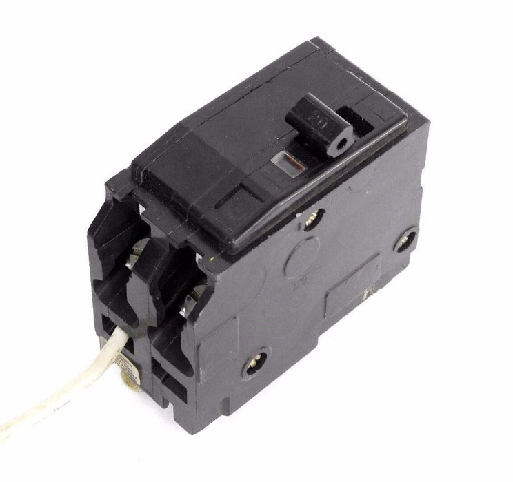 LOT OF 4 GENERAL ELECTRIC LP-2608 MINIATURE CIRCUIT BREAKERS 20A, 120V