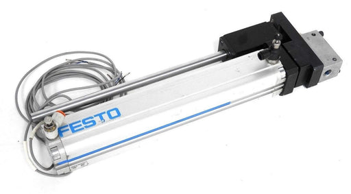 FESTO ADVU-32-250-A-P-A PNEUMATIC CYLINDER W/ VAD-1/4 & (2) 150855