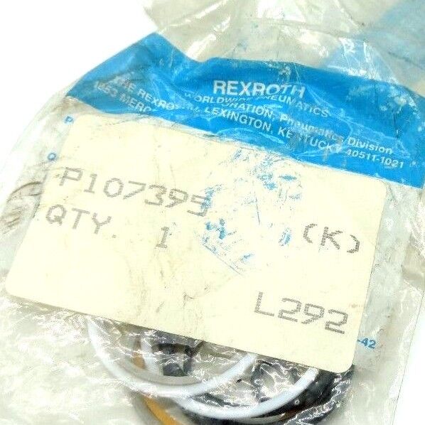 LOT OF 2 NEW REXROTH P107395 SEAL KITS