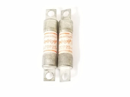 LOT OF 2 SHAWMUT AMP-TRAP A70P25-4 FUSES A70P254, 25A, 700V AC