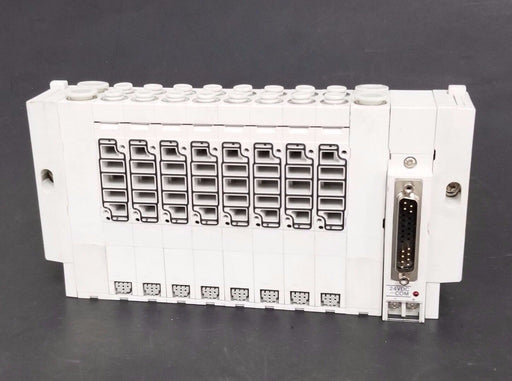 LOT OF SMC 24VDC-COM VALVES (UNKNOWN PART NUMBER)