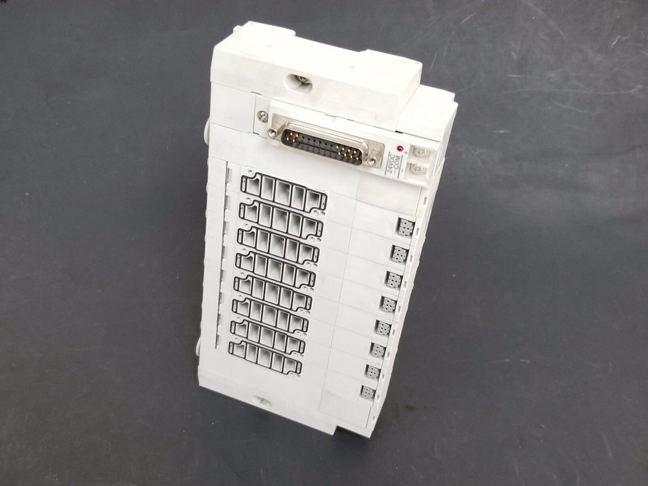 LOT OF SMC 24VDC-COM VALVES (UNKNOWN PART NUMBER)