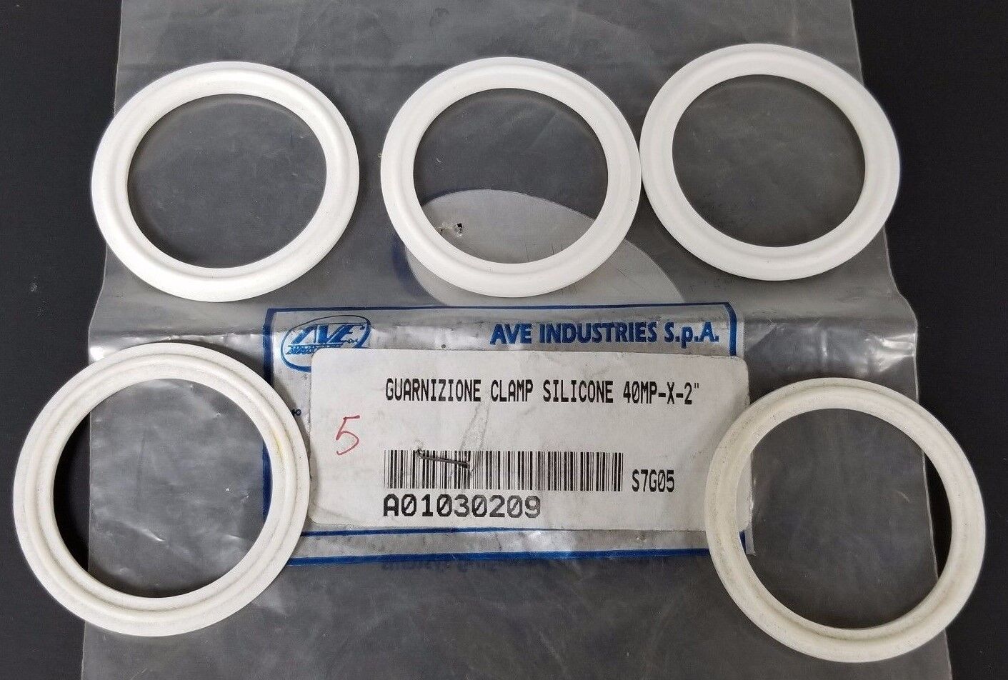 LOT OF 5 NEW AVE INDUSTRIES GUARNIZIONE CLAMPS SILICONE 40MP-X-2