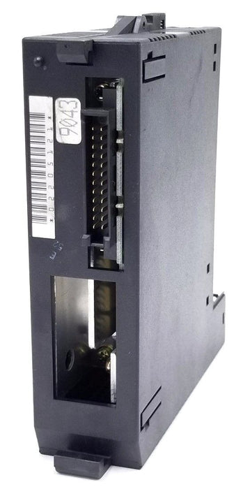 GE FANUC IC693MDL330B OUTPUT MODULE OUTPUT 120/240 VAC 1A, 8PT (NO HARNESS)