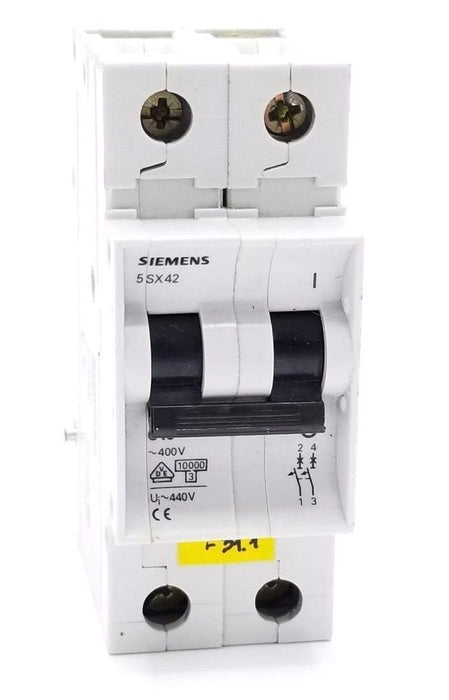 SIEMENS 5SX42 C10 CIRCUIT BREAKER ~400V — PremiumPLC