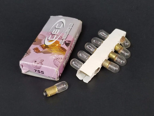 BOX OF 10 NEW CEC INDUSTRIES LTD MINIATURE LIGHT BULBS