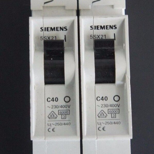 LOT OF 2 SIEMENS 5SX21-C40 MINIATURE CIRCUIT BREAKERS 5SX21C40, 5SX2