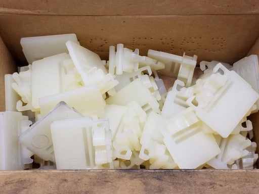 LOT OF 36 NEW SQUARE D 9080GK6B BARRIERS 9080-GK6B FOR 9080 GK6