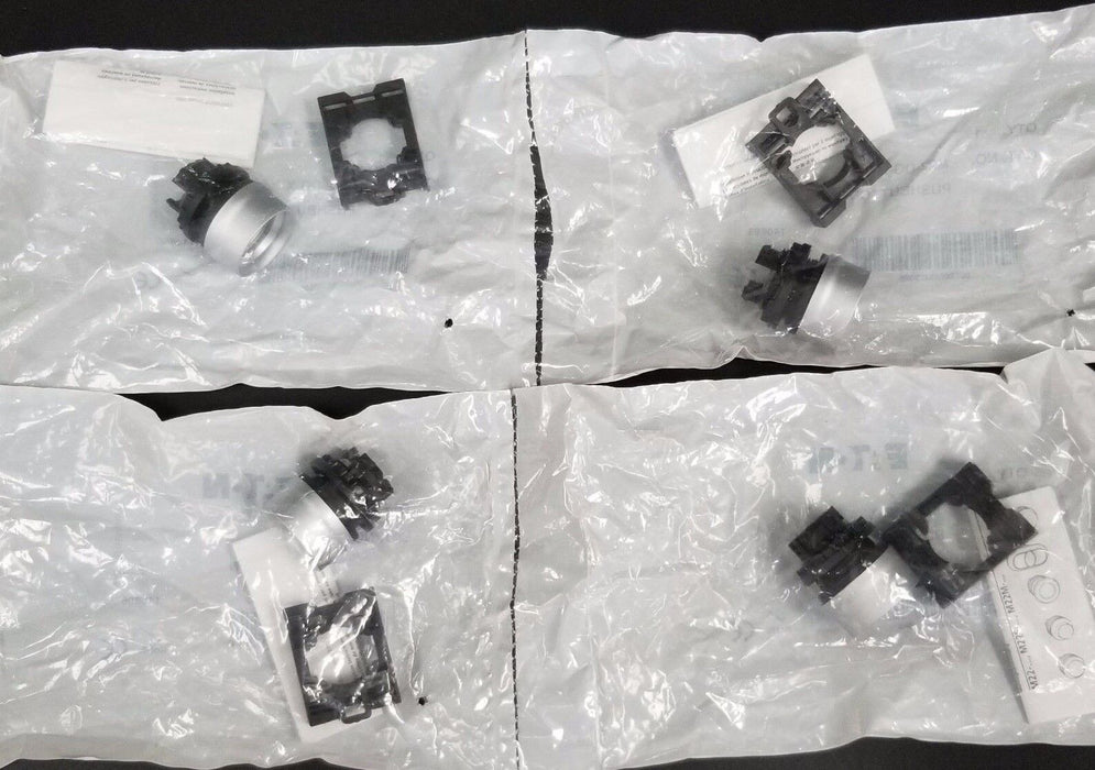 LOT OF 4 NEW EATON CUTLER-HAMMER M22-DG-X PUSHBUTTON M22DGX